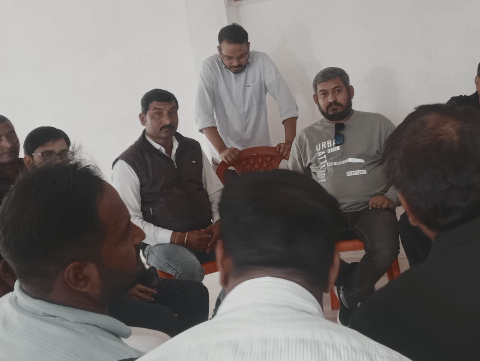 प्रदेश अध्यक्ष तारिक अनवर का किशनगंज दौरा, संगठन विस्तार पर हुई अहम बैठक