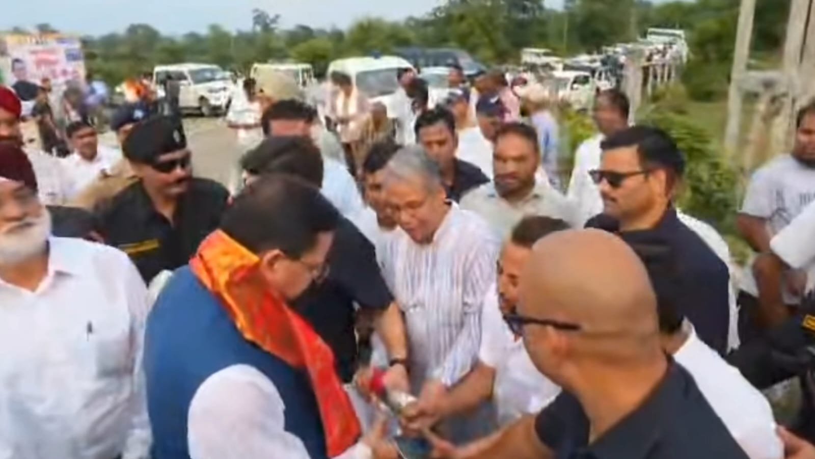 आल इंडिया पसमांदा मुस्लिम महाज़ उत्तराखंड के प्रतिनिधिमंडल ने मुख्यमंत्री श्री पुष्कर सिंह धामी जी से की शिष्टाचार भेंट